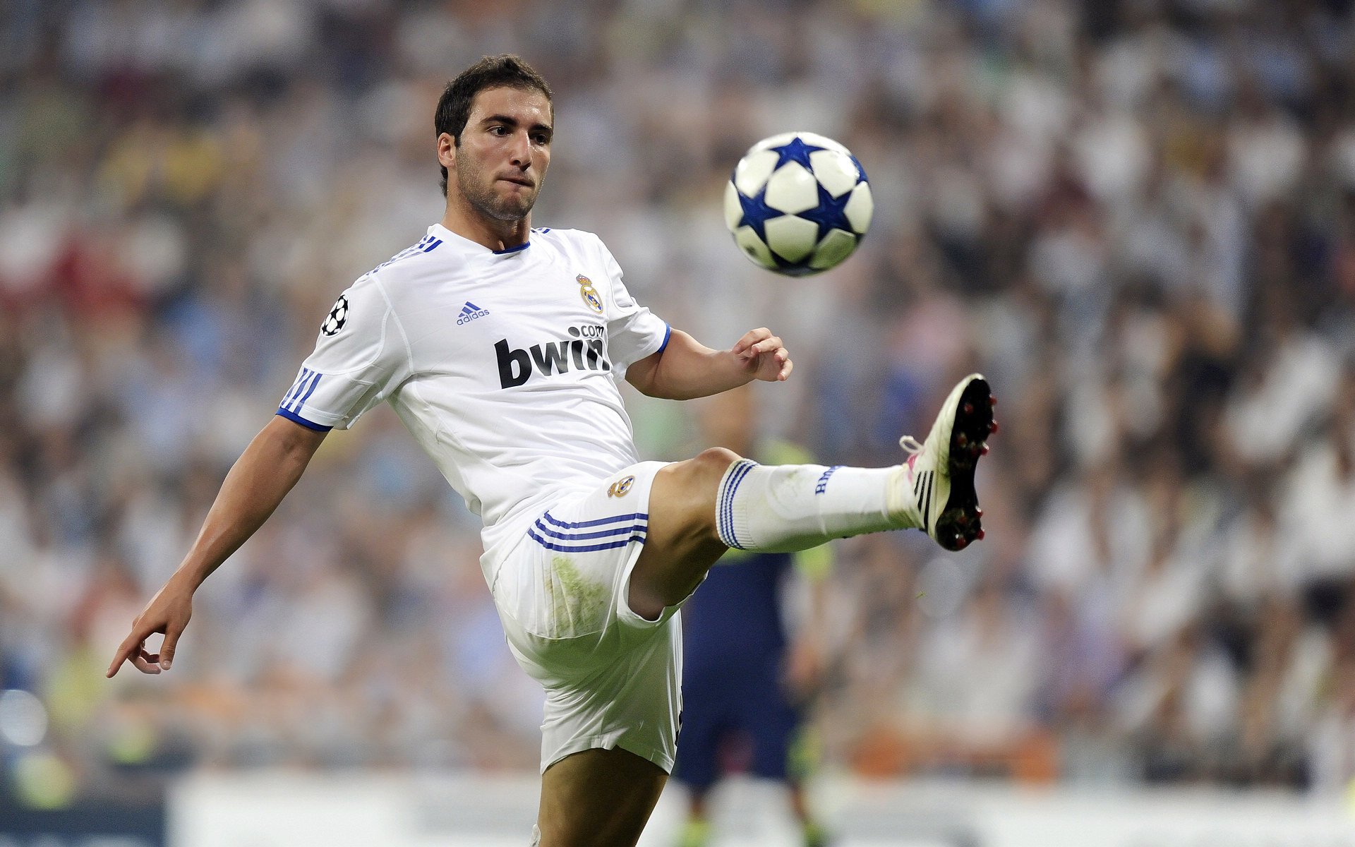 天王“逆袭”,势不可挡!——娱乐圈的传奇重塑